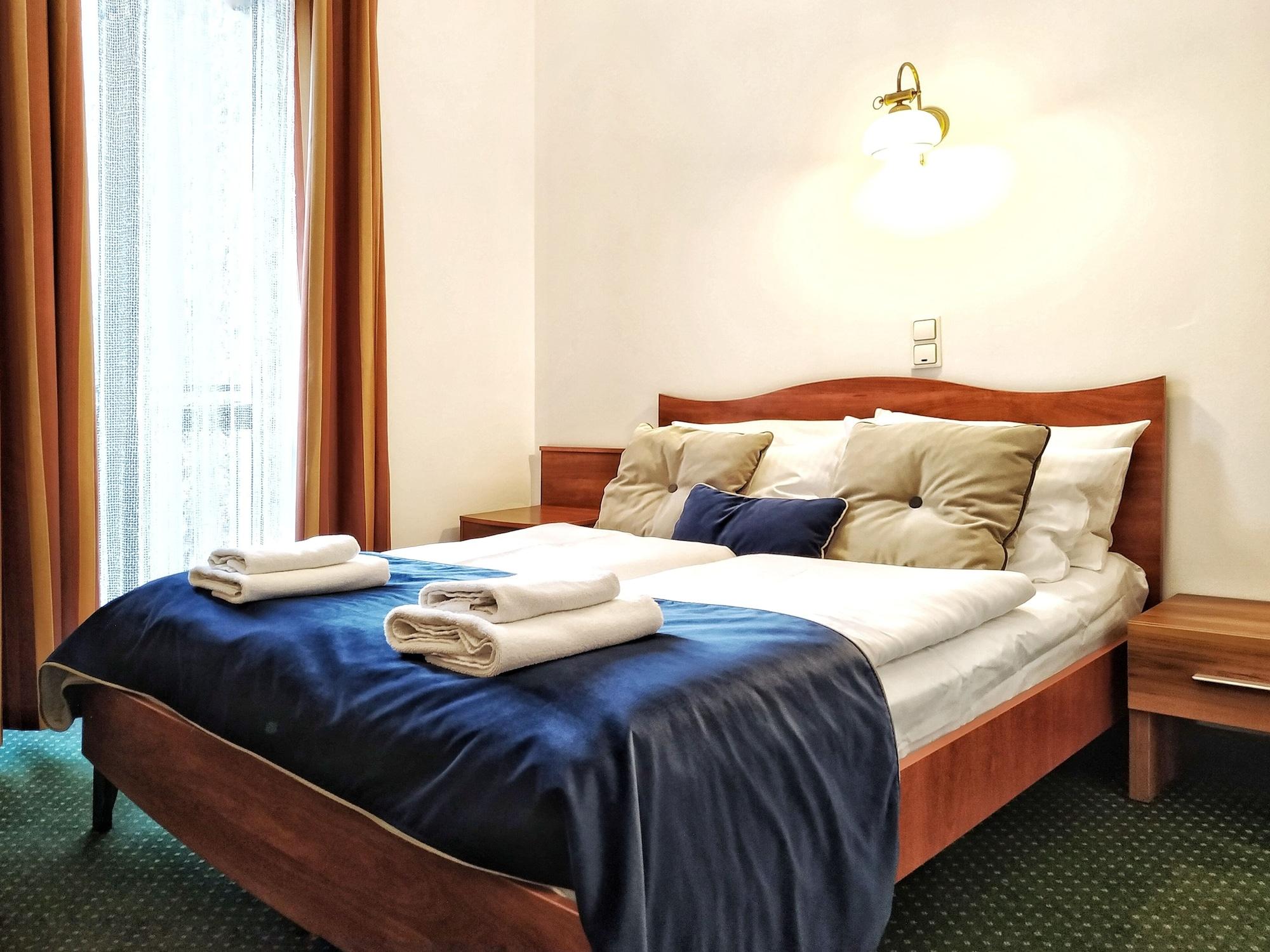 קרקוב Nobilton Hotel מראה חיצוני תמונה