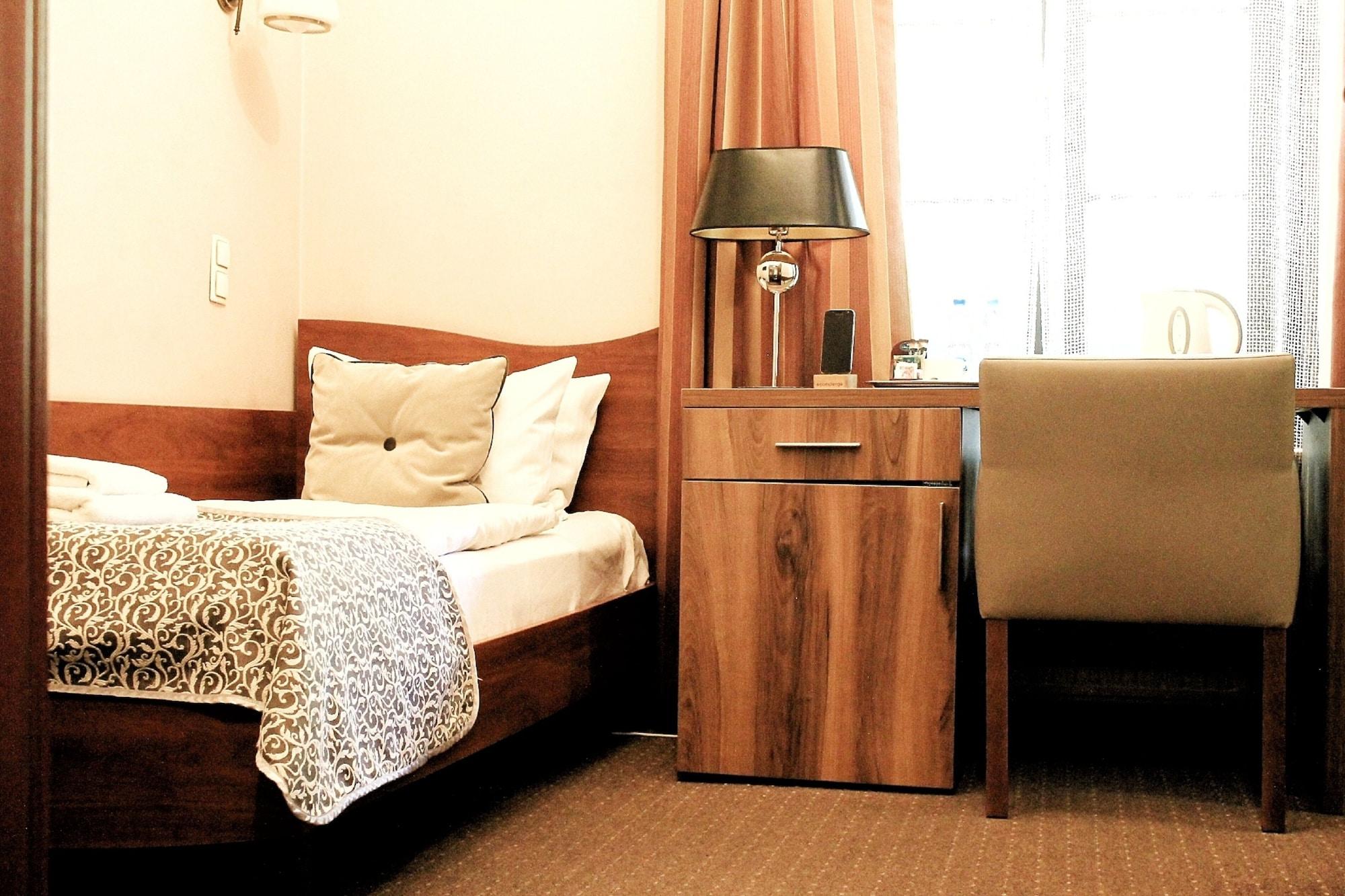 קרקוב Nobilton Hotel מראה חיצוני תמונה