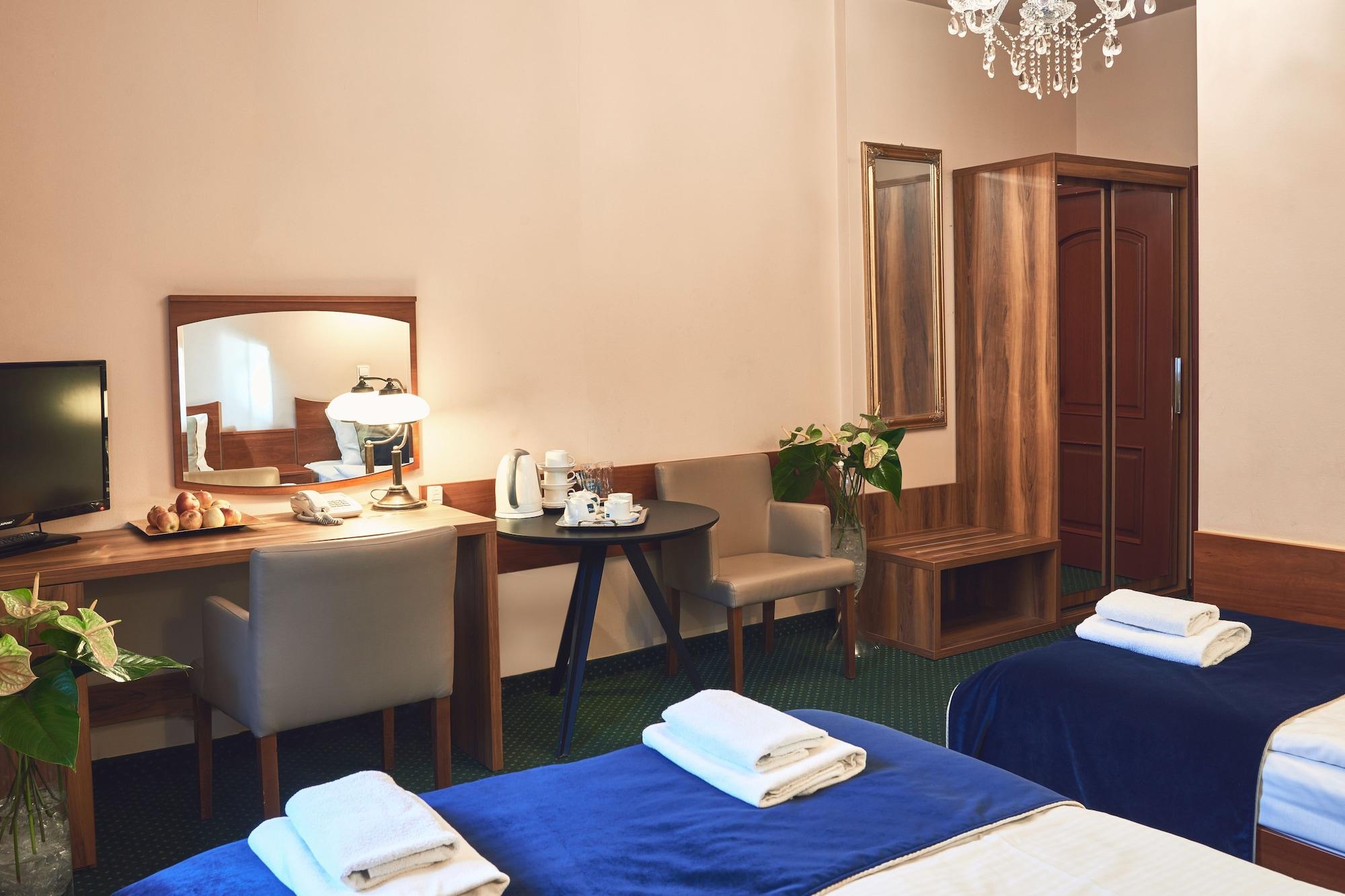 קרקוב Nobilton Hotel מראה חיצוני תמונה