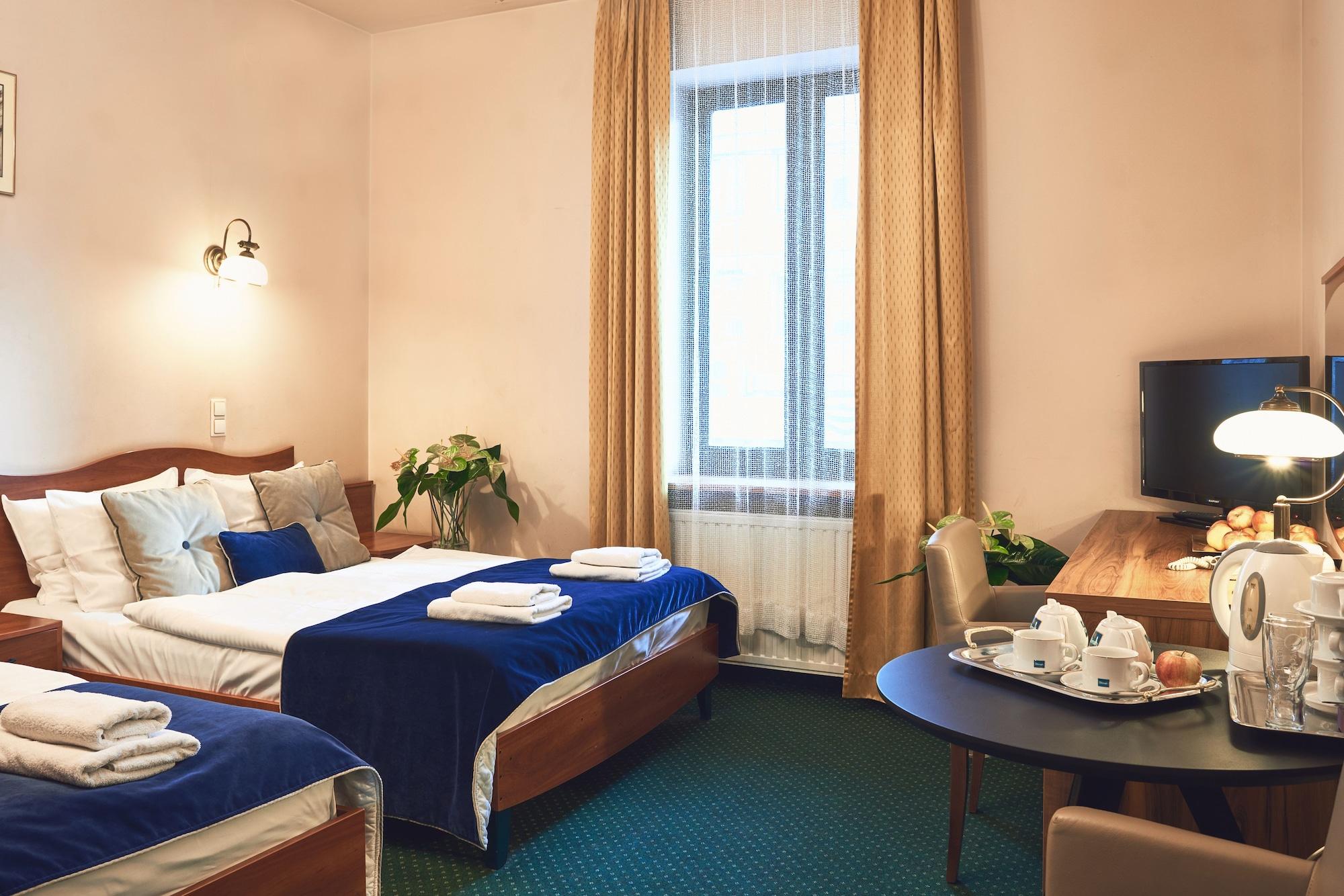 קרקוב Nobilton Hotel מראה חיצוני תמונה