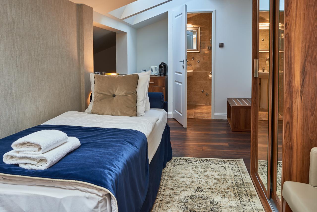 קרקוב Nobilton Hotel מראה חיצוני תמונה