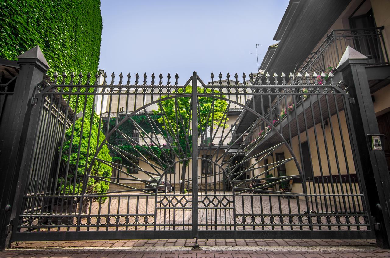 קרקוב Nobilton Hotel מראה חיצוני תמונה