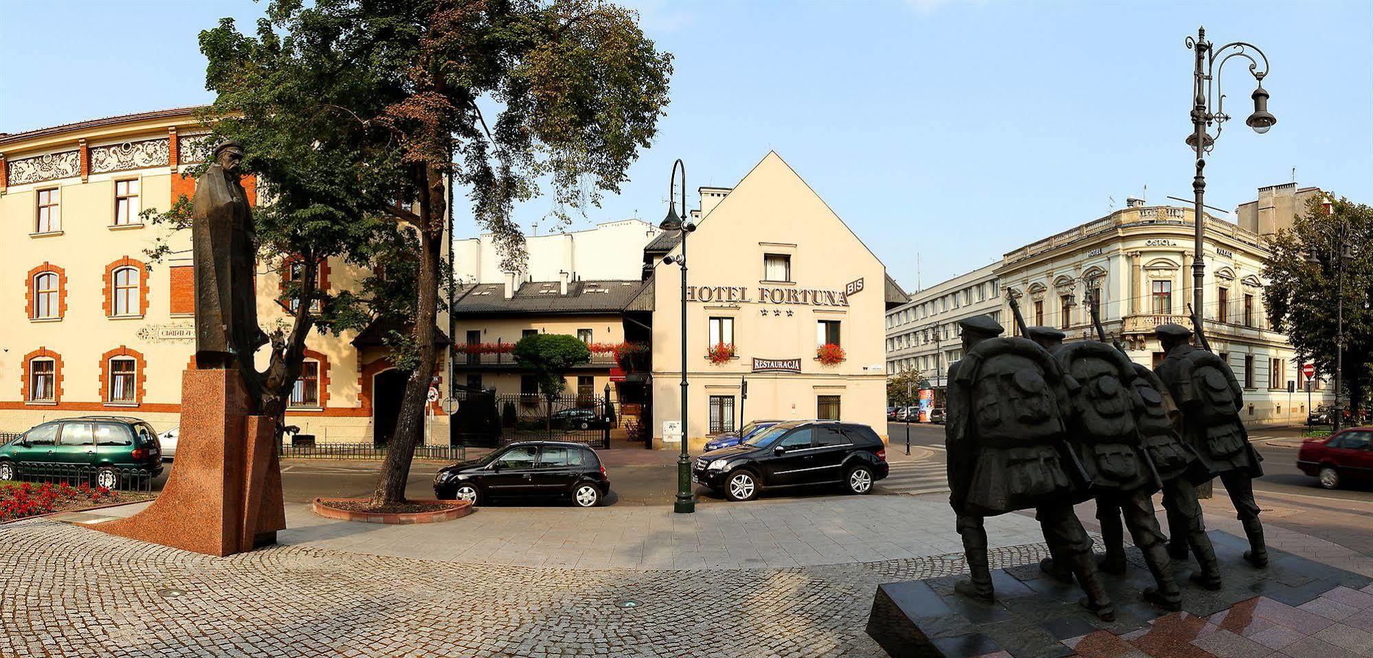 קרקוב Nobilton Hotel מראה חיצוני תמונה